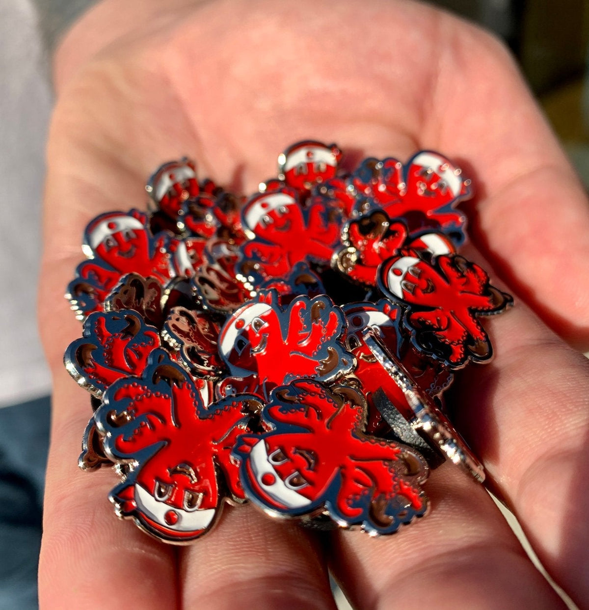 Red Octo Pin L3